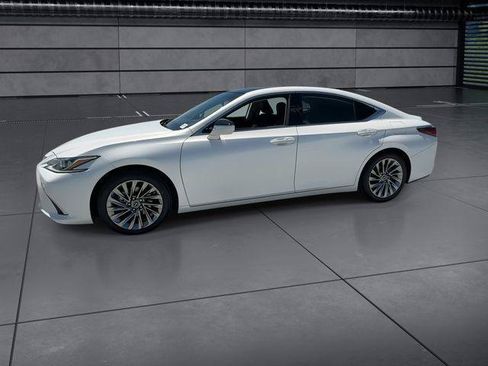 Certified 2024 Lexus ES 350 w/ Technology Package FWD image 5