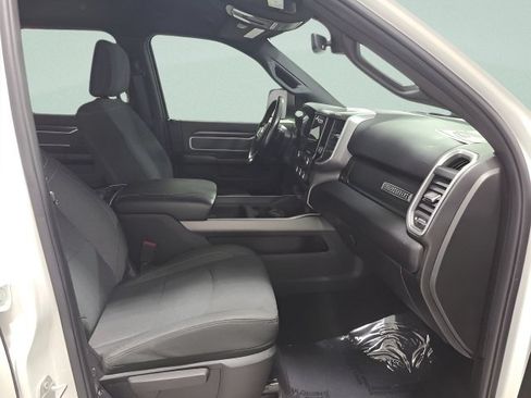 Used 2022 RAM 2500 Big Horn w/ Night Edition AWD/4WD image 14