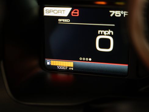 Used 2021 Ferrari F8 Tributo RWD image 34