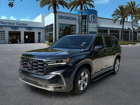 Used 2024 Honda Pilot EX-L image 4