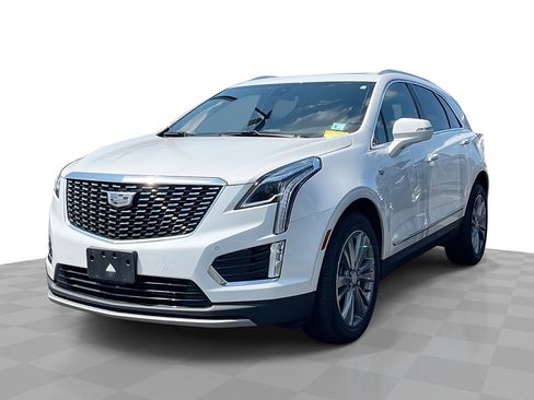 Used 2025 Cadillac XT5 Premium Luxury w/ LPO, Floor Liner Package AWD/4WD image 1
