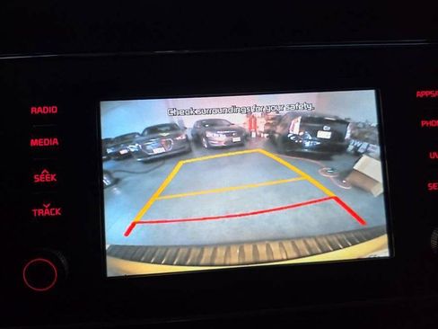 Used 2018 Kia Sedona EX FWD image 26