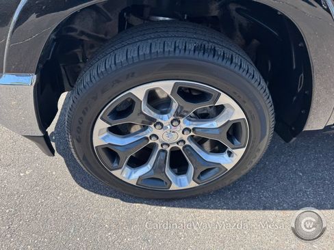 Used 2019 RAM 1500 Limited AWD/4WD image 10