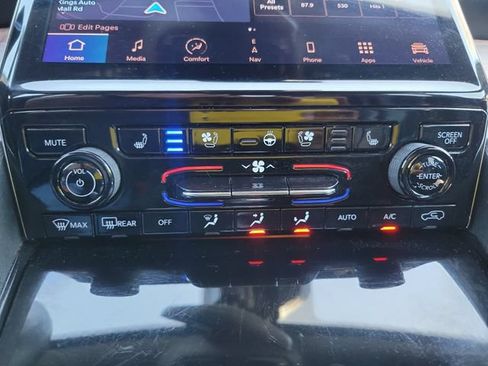Used 2022 Jeep Grand Cherokee Summit AWD/4WD image 28