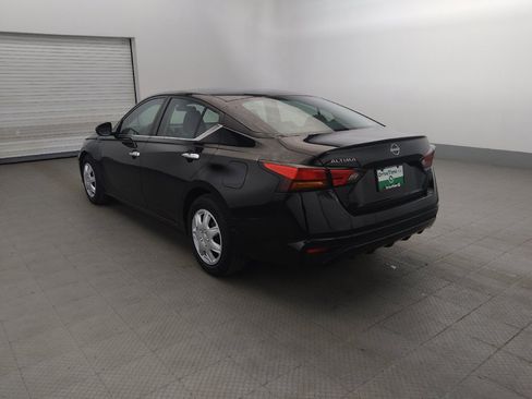 Used 2023 Nissan Altima 2.5 S FWD image 5