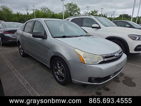 Used 2009 Ford Focus SES FWD image 1