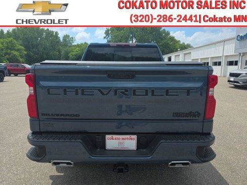 Used 2024 Chevrolet Silverado 1500 High Country w/ High Country Premium Package AWD/4WD image 6