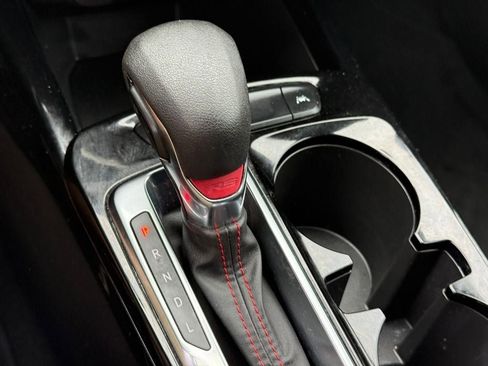 Used 2024 Chevrolet Trax RS w/ Driver Confidence Package FWD image 26