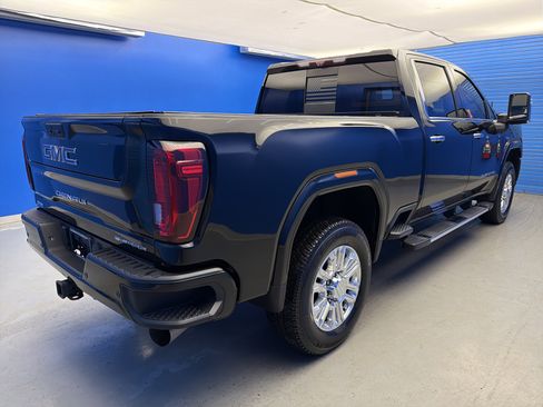 Used 2020 GMC Sierra 2500 Denali w/ Denali Ultimate Package image 7