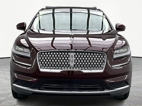 Used 2022 Lincoln Nautilus Reserve image 3