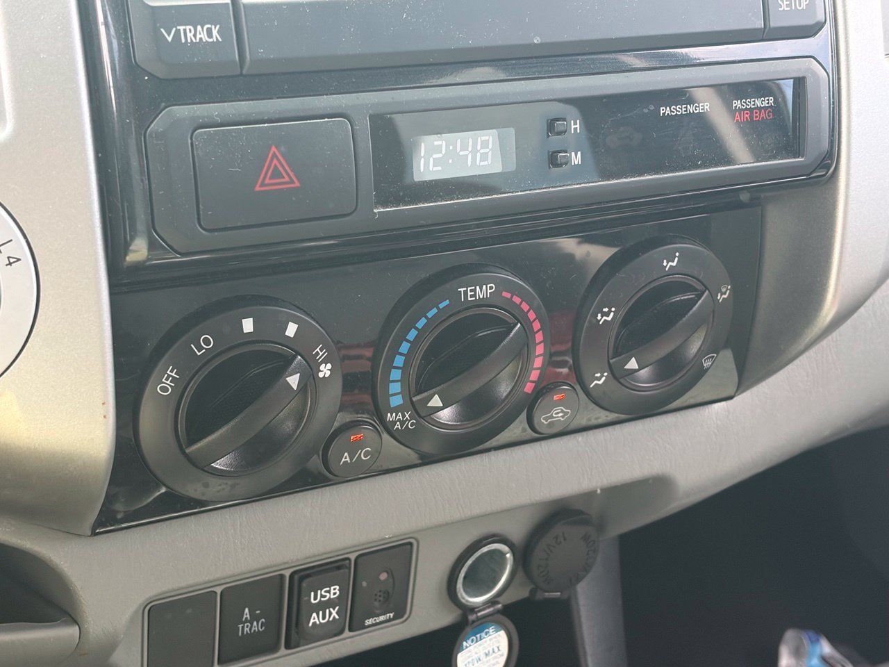 Used 2013 Toyota Tacoma 4x4 Double Cab image 10