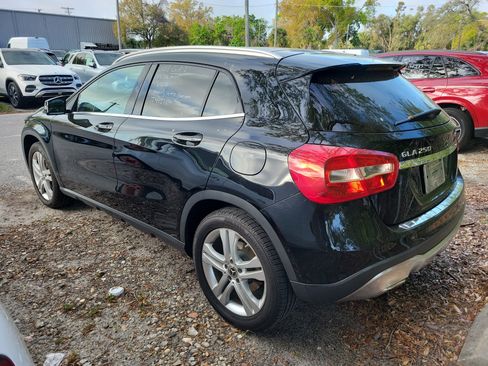 Certified 2018 Mercedes-Benz GLA 250 4MATIC image 4
