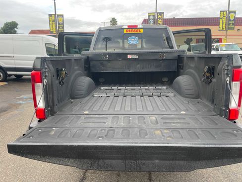 Used 2017 Ford F250 Lariat w/ Lariat Value Package image 14