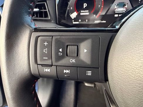 Used 2025 Nissan Kicks SR AWD/4WD image 21