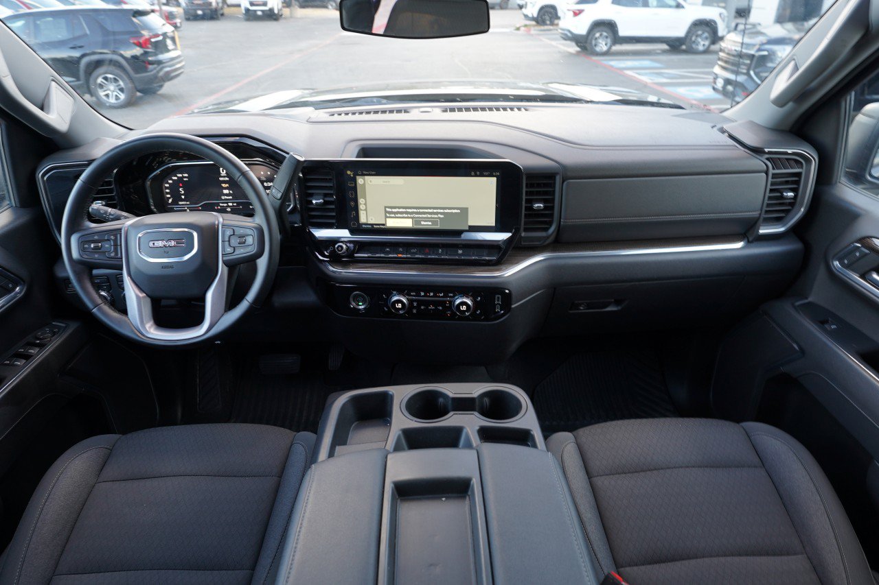 Used 2024 GMC Sierra 1500 Elevation AWD/4WD image 7