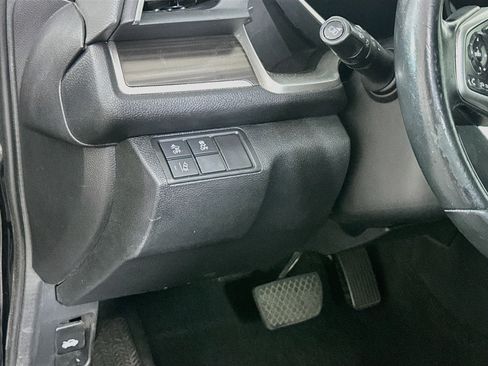 Used 2019 Honda Civic EX image 16