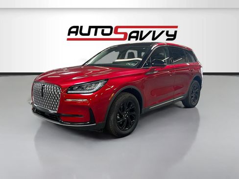 Used 2024 Lincoln Corsair AWD w/ Equipment Group 101A image 3