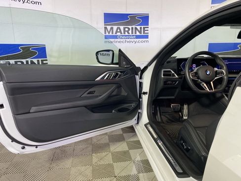 Used 2026 BMW 430i Coupe w/ M Sport Package RWD image 29