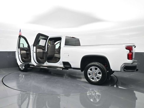 Used 2022 Chevrolet Silverado 3500 LTZ image 43