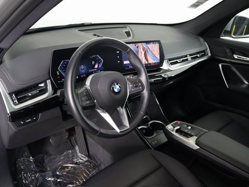Used 2025 BMW X1 xDrive28i w/ Convenience Package image 7