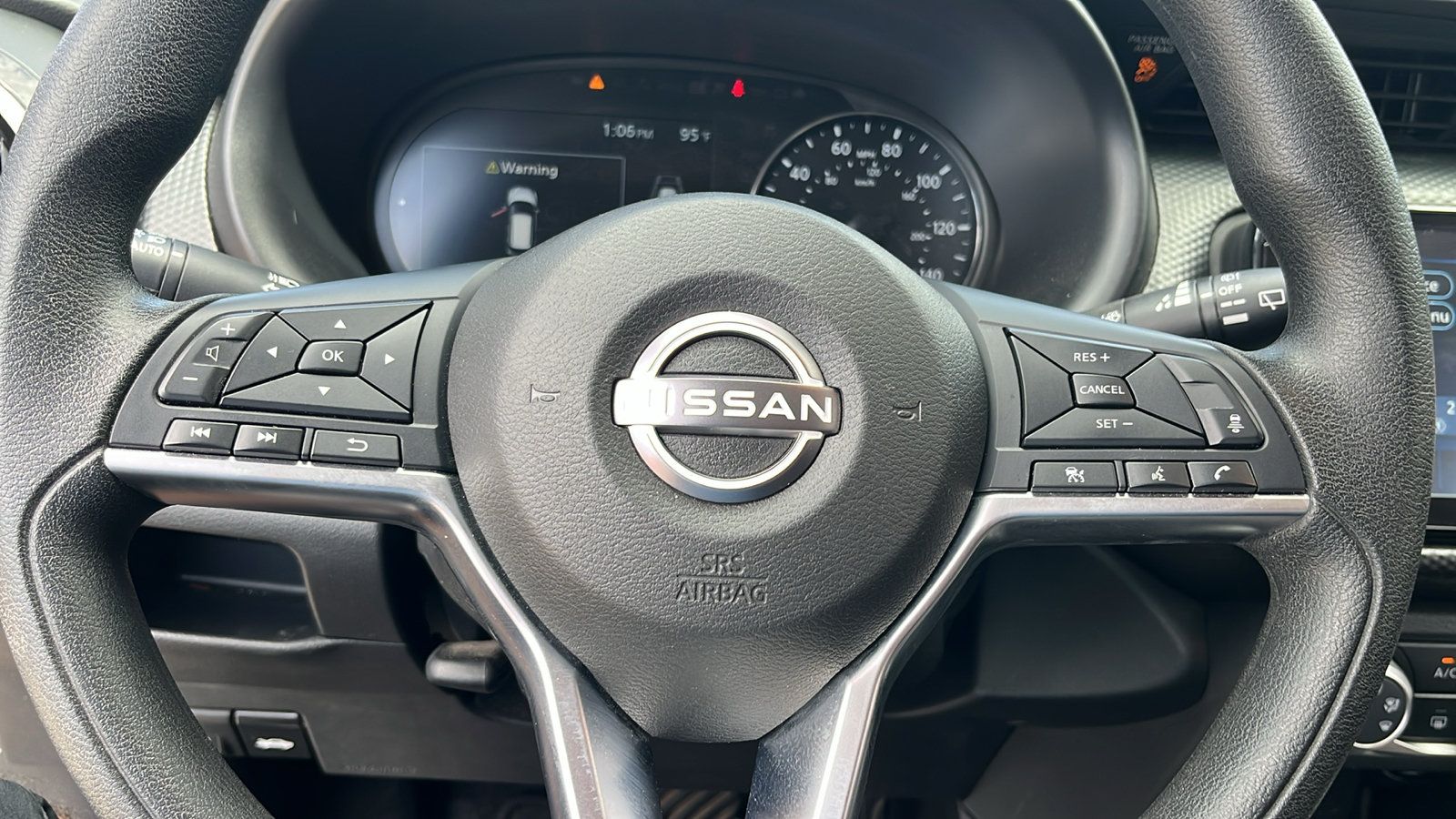Used 2024 Nissan Kicks SV FWD image 15