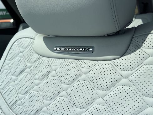 New 2026 Ford Explorer Platinum image 46