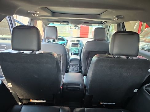 Used 2019 Ford Explorer Sport AWD/4WD image 27