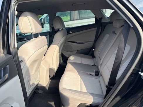 Used 2016 Hyundai Tucson SE FWD image 9