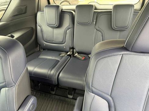 Certified 2026 INFINITI QX80 4WD w/ Sport Exterior Package image 26