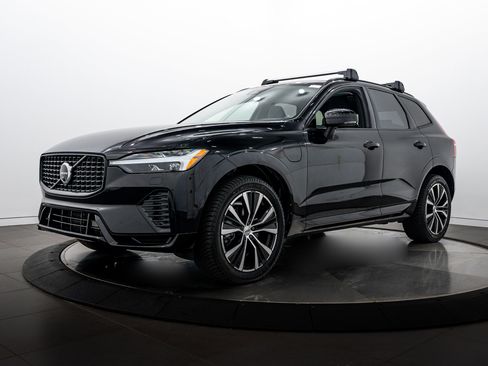 Used 2023 Volvo XC60 T8 Ultimate w/ Protection Package Premier AWD/4WD image 7
