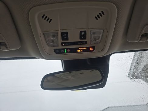 Used 2024 Chevrolet Malibu LT image 27