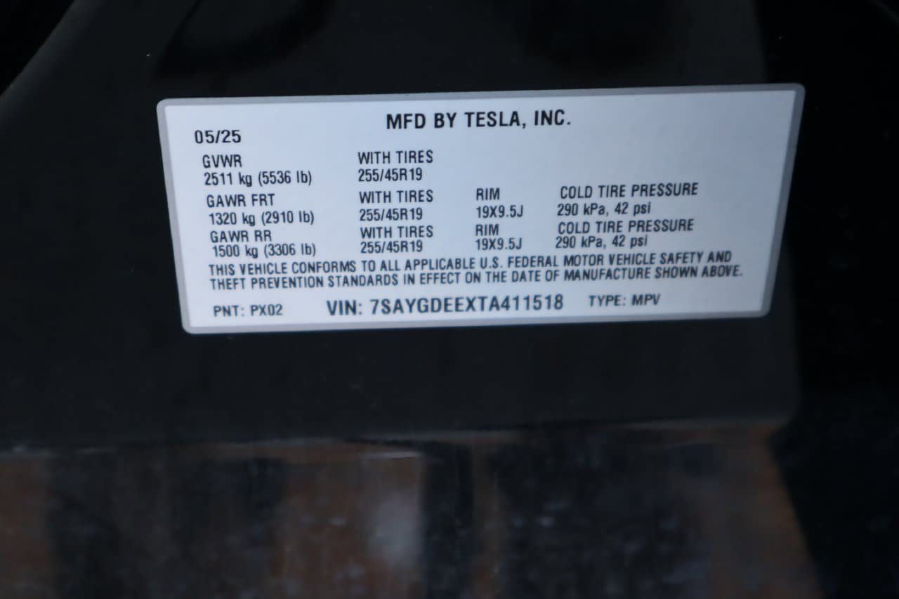 Used 2026 Tesla Model Y Long Range AWD/4WD image 24