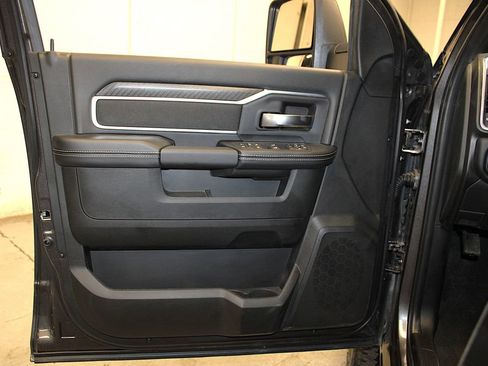 New 2026 RAM 2500 Big Horn AWD/4WD image 27