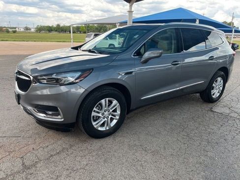 Used 2019 Buick Enclave Essence FWD image 1