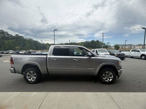 Used 2020 RAM 1500 Laramie w/ Off Road Group AWD/4WD image 8