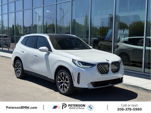 New 2026 BMW X3 xDrive30 w/ Premium Package AWD/4WD image 7