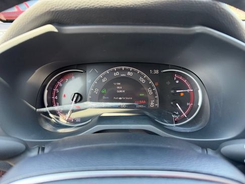 Used 2020 Toyota RAV4 Limited AWD/4WD image 14