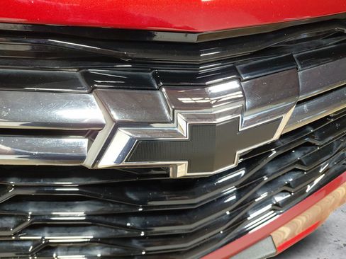 Certified 2022 Chevrolet Equinox RS w/ RS Leather Package AWD/4WD image 12