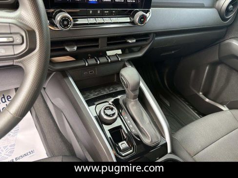 Used 2023 Chevrolet Colorado Trail Boss w/ Technology Package AWD/4WD image 29