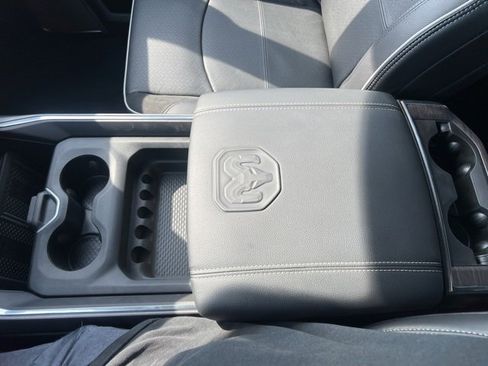 Used 2025 RAM 2500 Laramie image 25