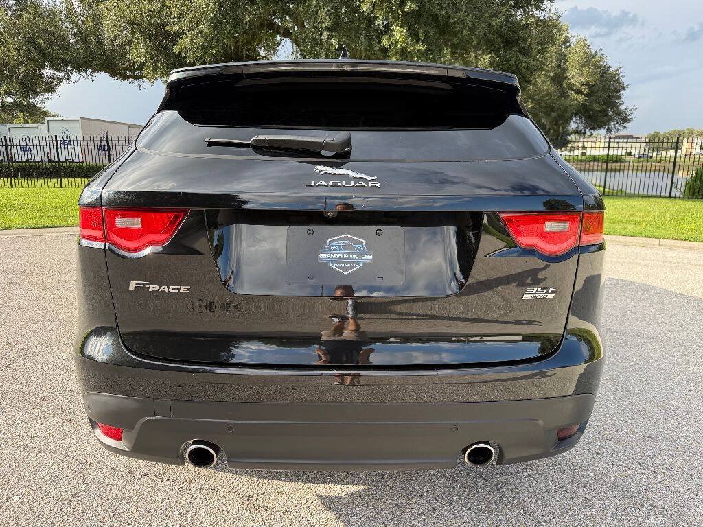 Used 2017 Jaguar F-PACE R-Sport AWD/4WD image 6