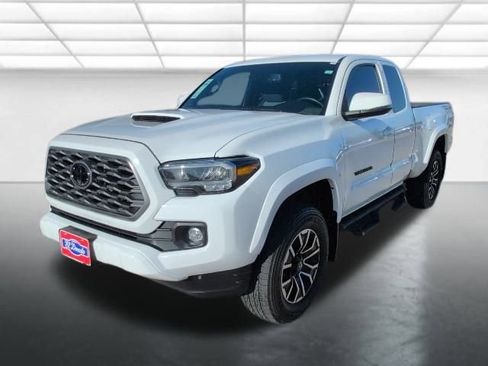 Used 2023 Toyota Tacoma TRD Sport image 23