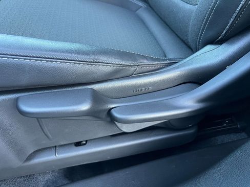 Used 2025 Buick Encore GX Preferred image 23