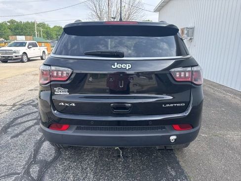 Used 2018 Jeep Compass Limited w/ Navigation Group AWD/4WD image 3
