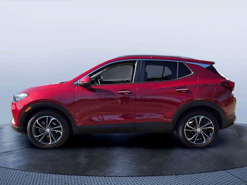 Used 2021 Buick Encore GX Select w/ Advanced Technology Package FWD image 3