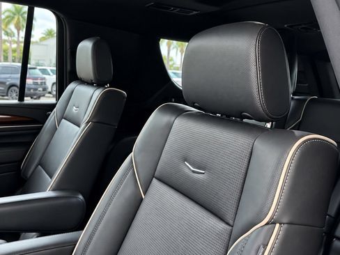 Used 2023 Cadillac Escalade ESV Premium Luxury w/ LPO, Floor Liner Package RWD image 13