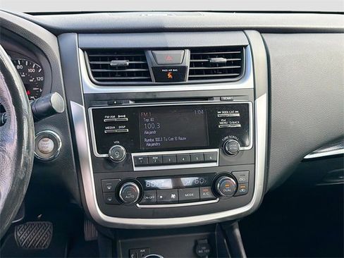 Used 2017 Nissan Altima 2.5 SL image 26