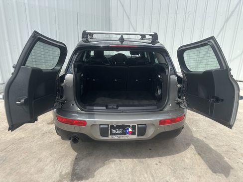 Used 2016 MINI Cooper Clubman image 8