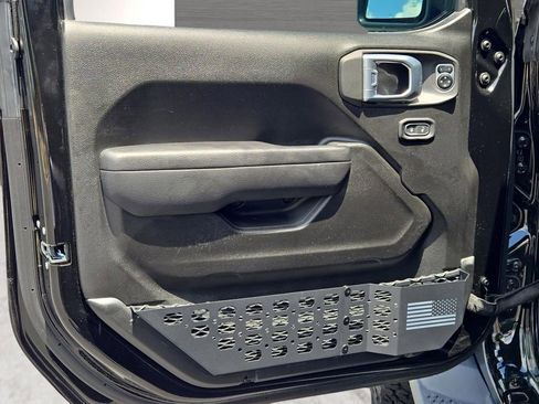 Used 2024 Jeep Wrangler Unlimited Rubicon w/ Convenience Group AWD/4WD image 20