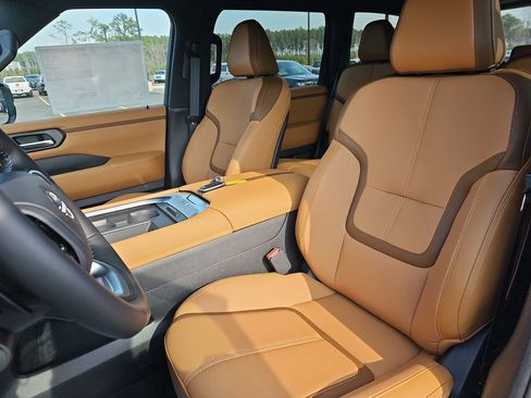 New 2026 Nissan Armada SL image 20